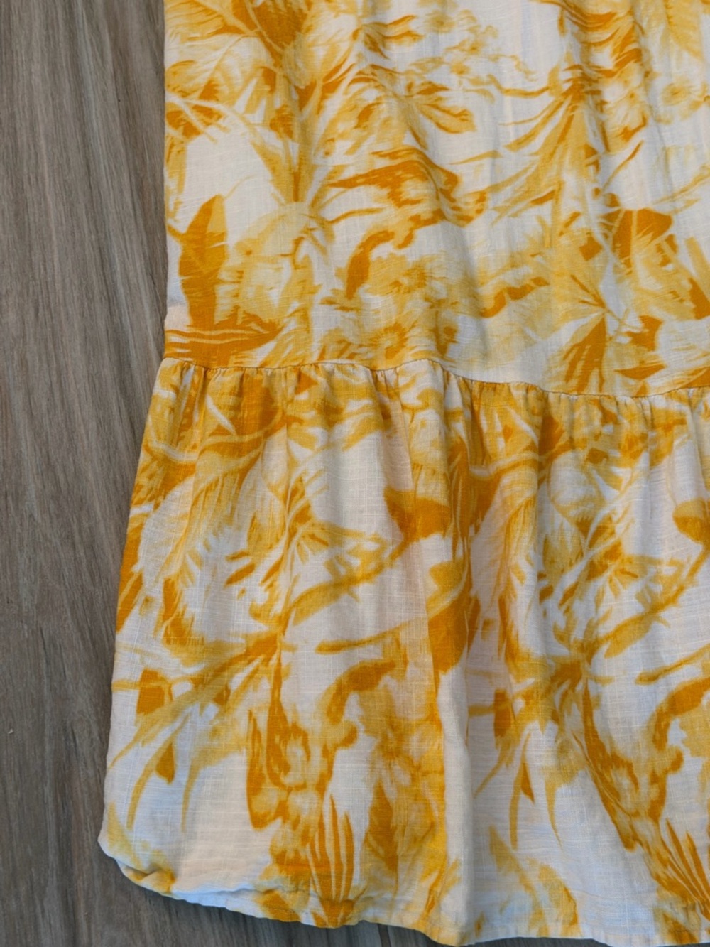 Express Yellow Maxi Dress - Picture 6 of 16